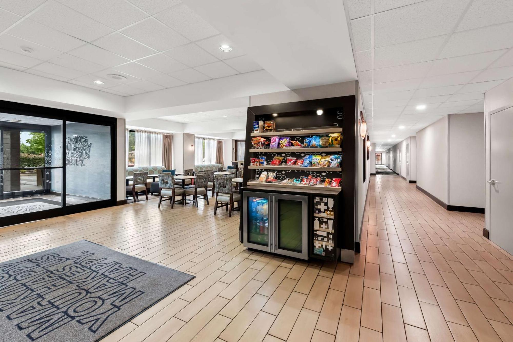 Hampton Inn Pennsville Eksteriør billede